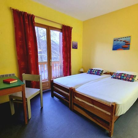 ホテル Auberge Des Aiguilles Entraunes エクステリア 写真