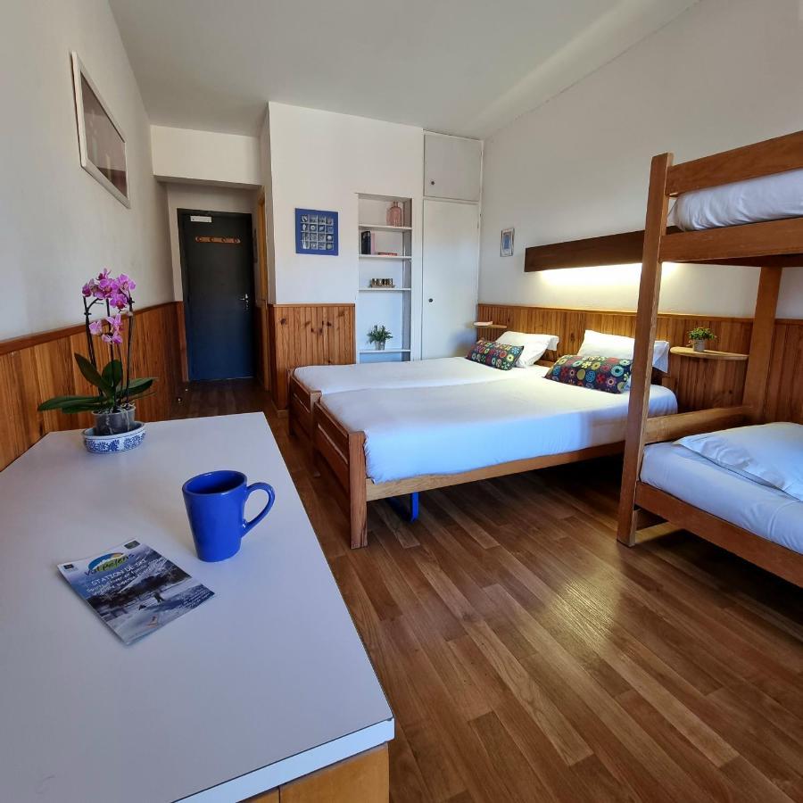 ホテル Auberge Des Aiguilles Entraunes エクステリア 写真